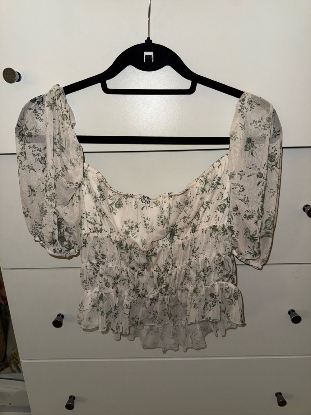 Missguided Plus Cream Peasant Blouse with Sage Floral Print